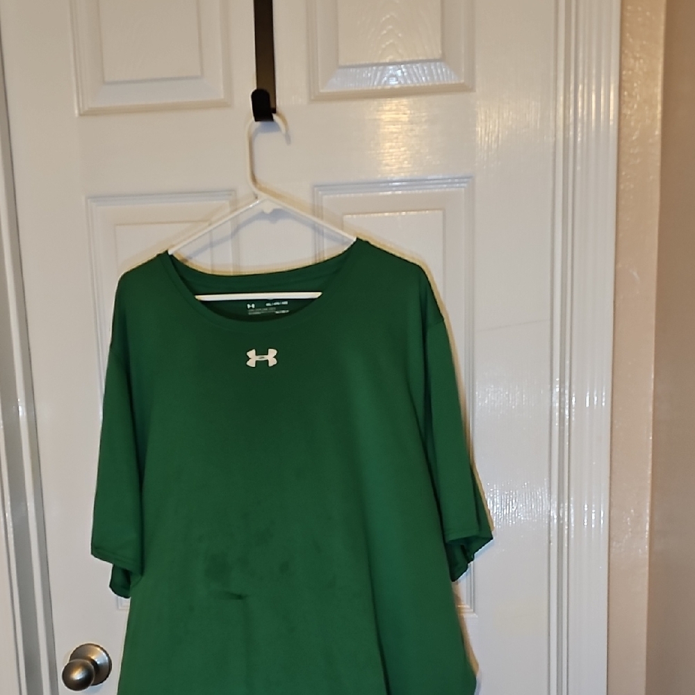 Under Armour Women's Short Sleeve Green Tee
